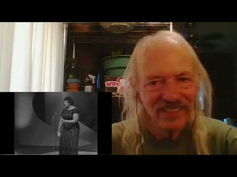 Ella Fitzgerald  Mack The Knife(live)  REACTION