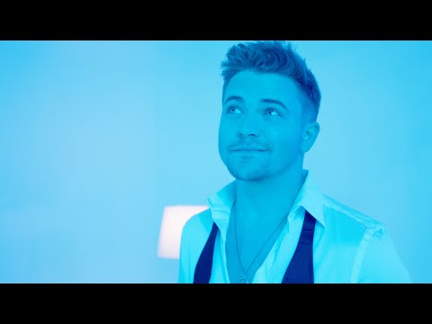Hunter Hayes - Night And Day (Official Music Video)