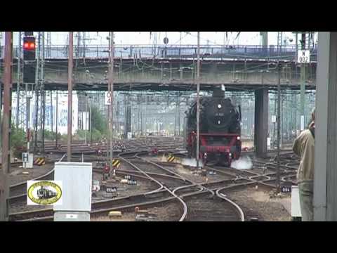Die Dampflokomotive 41 360 und der Schienenbus VT 98 (Teckel) am Hagener HBF 02.08.2009