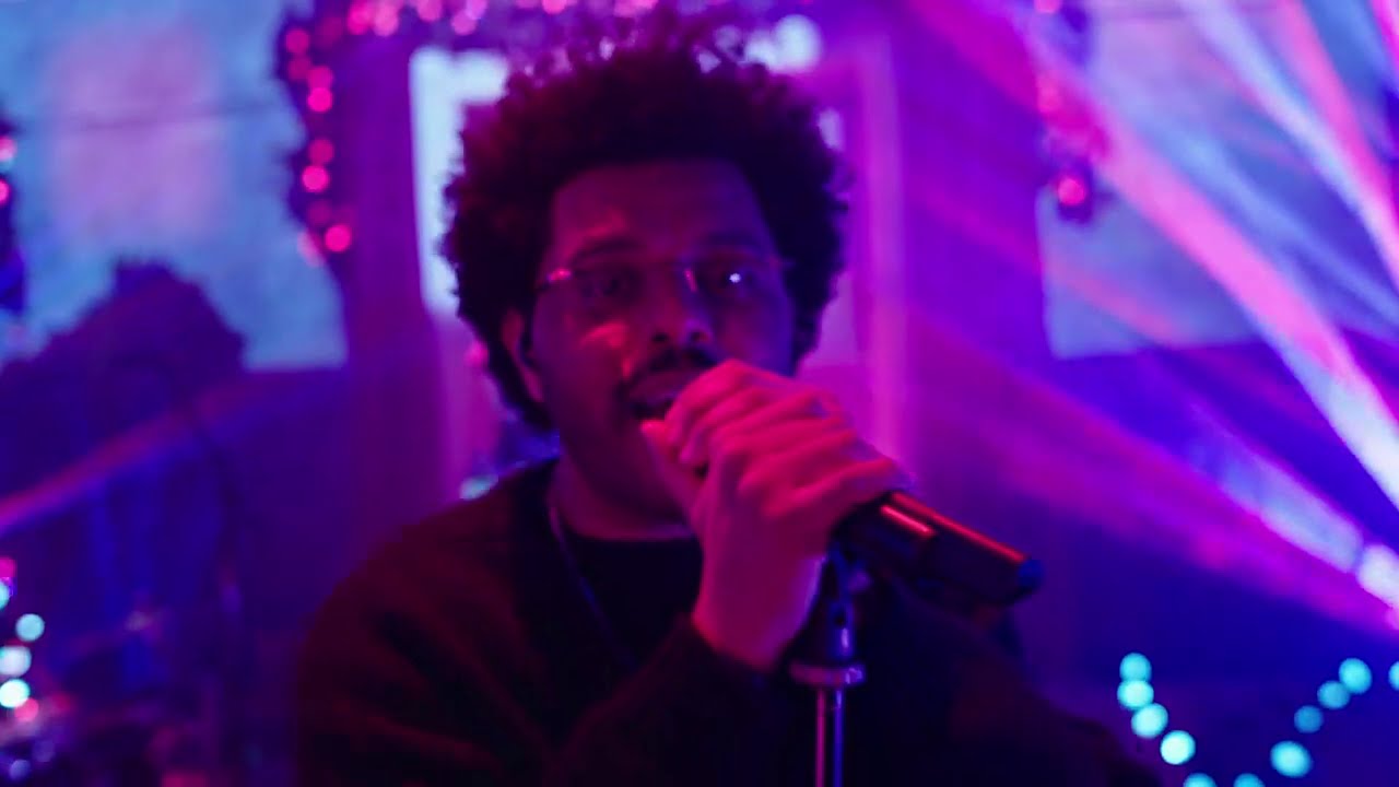 Save Your Tears (iHeartRadio Jingle Ball Live Performance) - The Weeknd