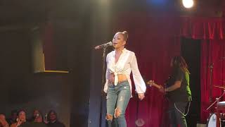 Download lagu Chante Moore Live -  Sings Chante Got a Man, EFFORTLESSLY!!! mp3 Download lagu Chante Moore Live -  Sings Chante Got a Man, EFFORTLESSLY!!! mp3
