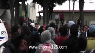 preview picture of video 'Intentan linchar a chofer en Metepec'