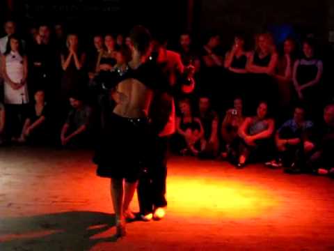  Sebastian Arce  and  Mariana Montes  are  dancing  to  the  milonga  "  No Hay Tierra Como La Mia  "