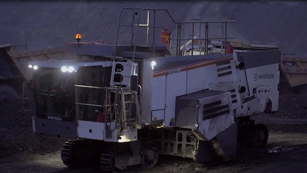 WIRTGEN GmbH | Surface Miner 220 SM 3.8 Selective hard coal mining