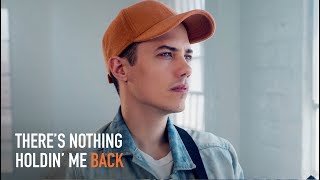 SHAWN MENDES - There&#39;s Nothing Holdin&#39; Me Back [English + Spanish]