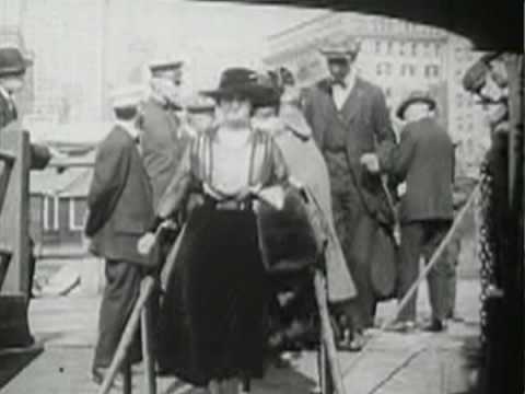 Henry Ford's Mirror of America - Clip 2: Life in the 1910s