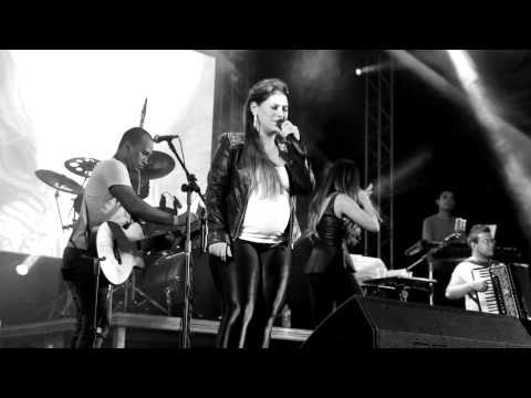 [SHOWS SAO JOAO 2014] Webclipe "Ele Bate Nela"