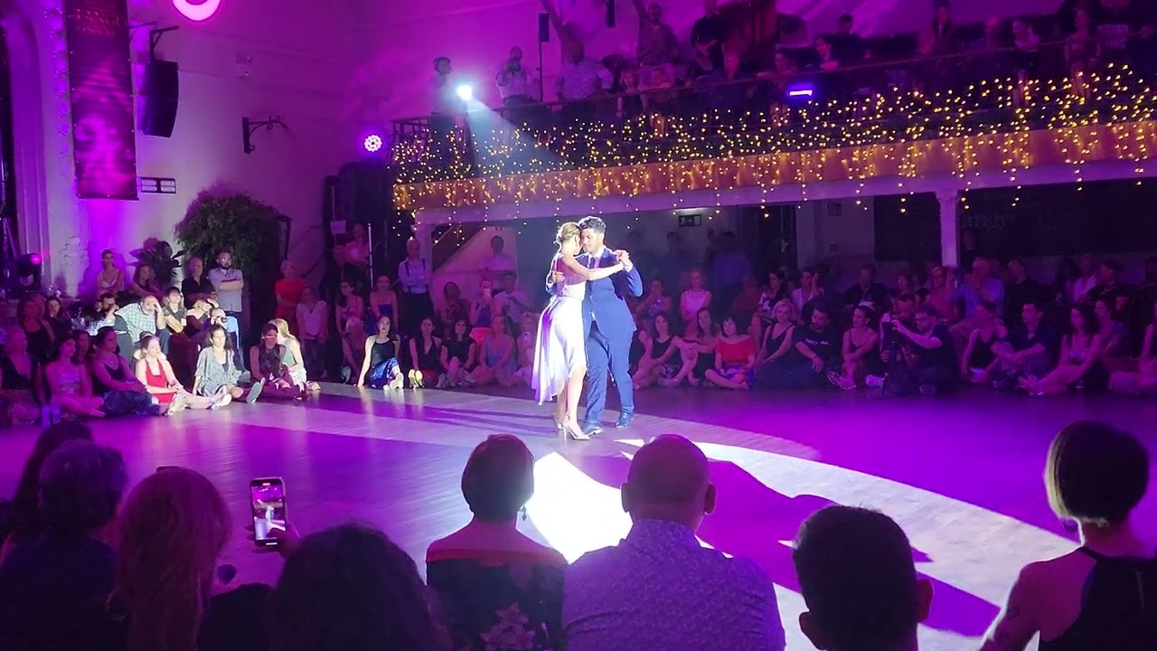Argentine tango: Paula Tejeda & Lucas Carrizo - Yunta De Oro