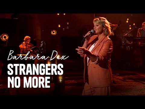 Barbara Dex - ‘Strangers No More’ | Liefde voor Muziek | Seizoen 11 | VTM