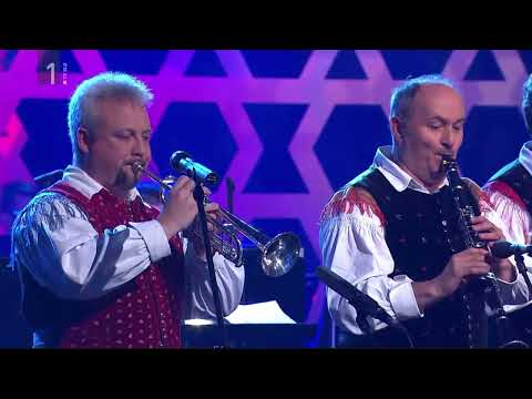 Štirje kovači - Mi kovači kujemo (65 let Štirih kovačev, jubilejni koncert - Kam le čas beži)