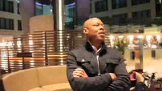 Robert Hood talks about his Floorplan DJ set for the EPM 10 parties