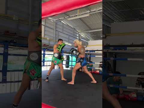 Kru pot  and Casotti. Top level Muay Thai