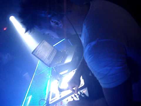 DJ Netto Buck .Abertura Fabrica Lounge @ Patos de Minas 10/03/2012