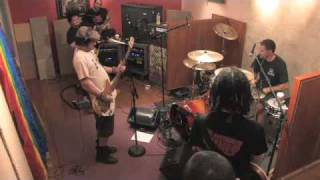 NOFX - Hold it back (Live)