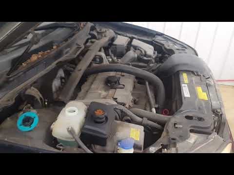 18C0361 - 2004 Volvo XC90 - 2.5L