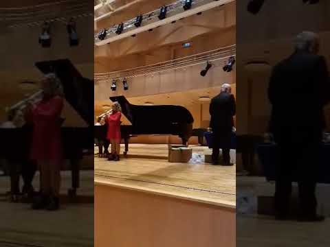 Emma Paula Krekker (11a, trompet) - Ave venum