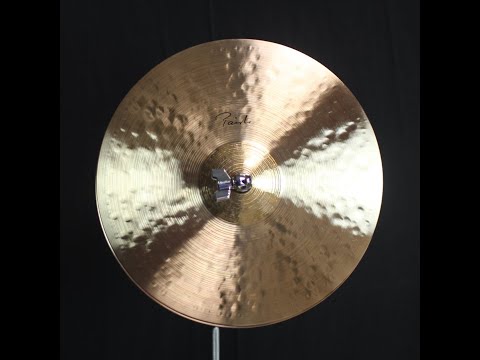 Paiste 14" Signature Traditionals Medium Light Hi Hats - 903g/1210g (video demo) image 2