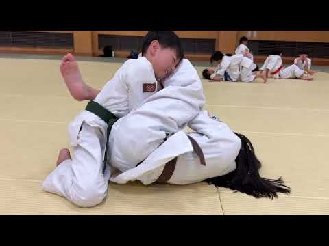 お姉ちゃんに挑戦柔術スパーリング