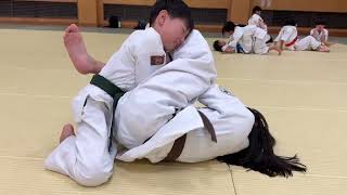 お姉ちゃんに挑戦柔術スパーリング