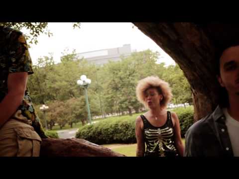 AWKWARD MIKE FEAT. LEONA HARPER & BUGGZ - SEE THROUGH ME