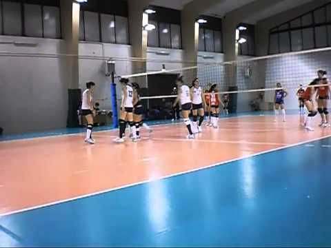 2012-12-15 U16 VERO VOLLEY - VISETTE .mp4
