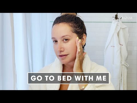 アシュリー・ティスデイルのスキンケア習慣とおばあちゃんの秘訣｜Go To Bed With Me｜ハーパース・バザー (Ashley Tisdale's Skincare Routine & Her Grandma's Best Tips | Go To Bed With Me | Harper's BAZAAR)