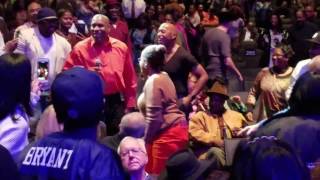 You Should Be Mine (Woo Woo Woo) Part 2 - Jeffrey Osborne (Concert Performance)