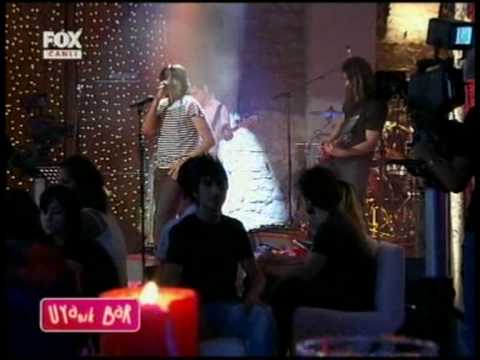 Uyanık Bar-lityum şarkı 2 'Çık hayatımdan'