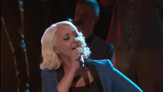 Meghan Linsey &amp; Blake Shelton - Freeway of Love | The Voice USA 2015 Season 8