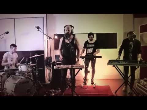 Le Galaxie - 'Chauffeur Of Love'