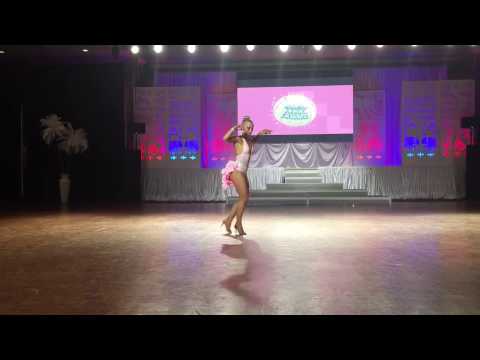 Susie Häggqvist - Semi-Final Salsa Soloist Lady Pro World Salsa Summit 2017