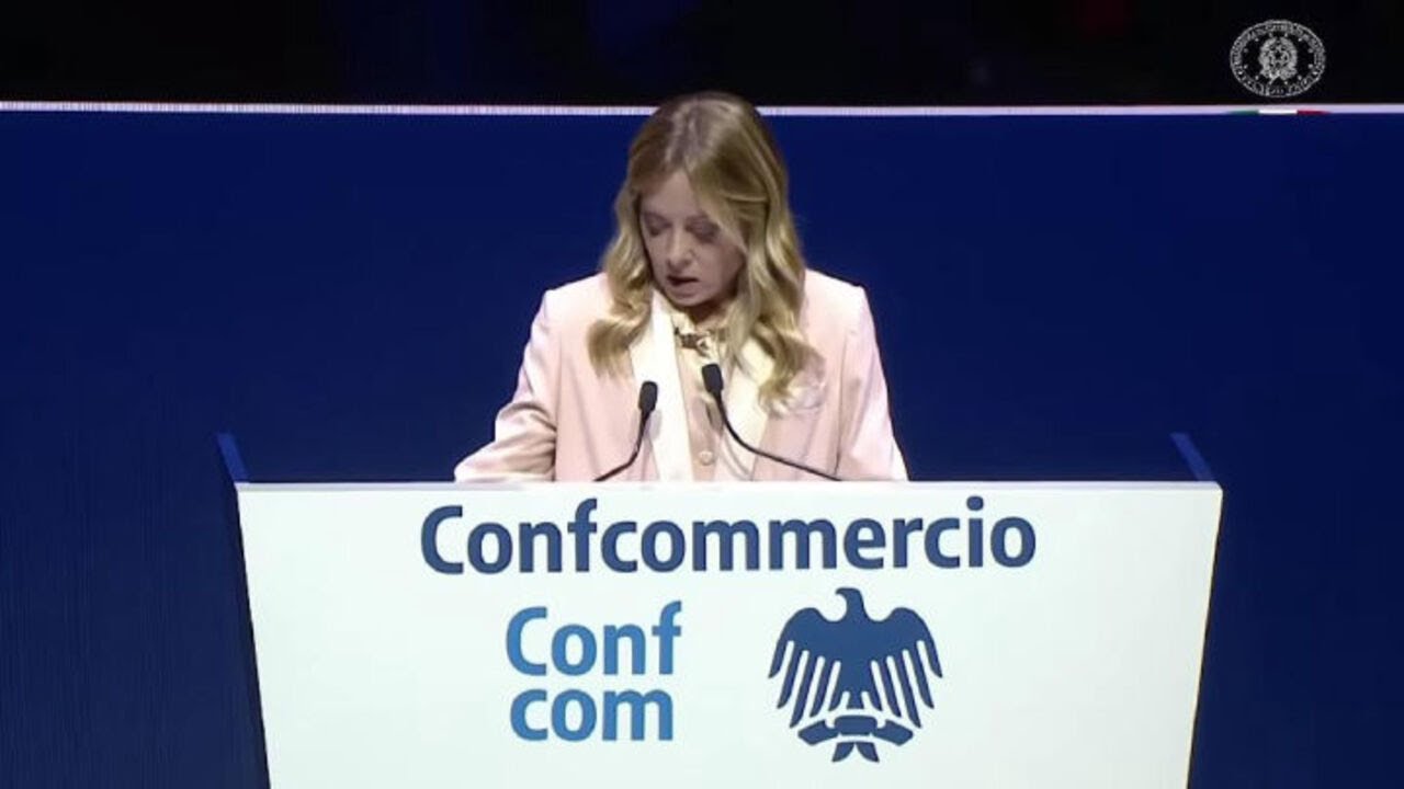 Meloni: Italia non è Repubblica delle banane, qui si rispettano le regole