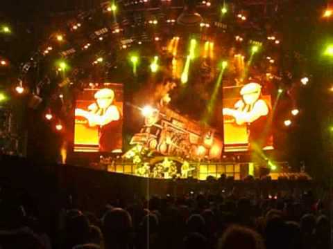 ACDC live Perth WA - 06/03/2010 - Arena 2 - Black Ice Tour 2010