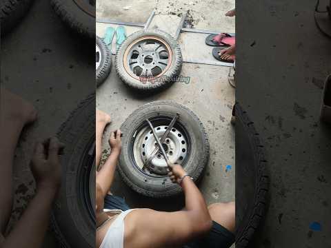 Maruti Eco ambulance tyre repairing 🙋🫡
