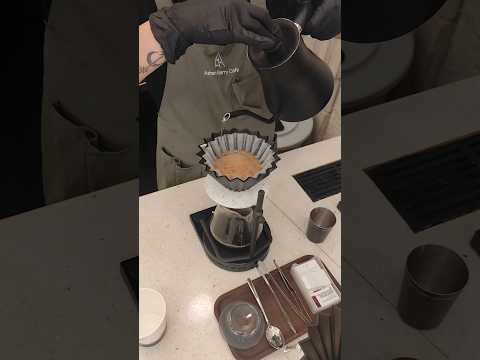 Colombia Huila Finca La Argentina Chocolate Sugarcane Almond Pour Over Coffee Ashen Berry Coffee