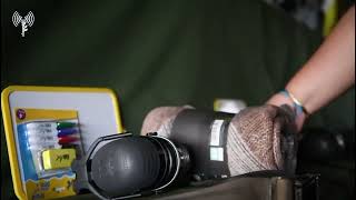 היערכות מסוקי חיל האוויר לקליטת החטופים (חדשות ערוץ 7) - התמונה מוצגת ישירות מתוך אתר האינטרנט יוטיוב. זכויות היוצרים בתמונה שייכות ליוצרה. קישור קרדיט למקור התוכן נמצא בתוך דף הסרטון