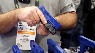 Video: Nightstick TAC-660XL Extreme Lumens Taktisk Ficklampa