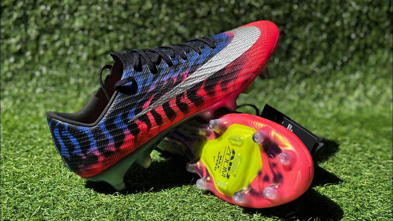 Full Review + Testing | Nike Mercurial Superfly 11 Elite SE Artificial-Grass Low-Top Football Boots