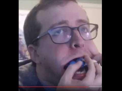 Giant Bomb @ E3 2016 - Griffin McElroy's Amiibo Problem