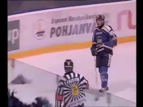 blues jokerit 30 12 2006- Goal Ladislav Kohn
