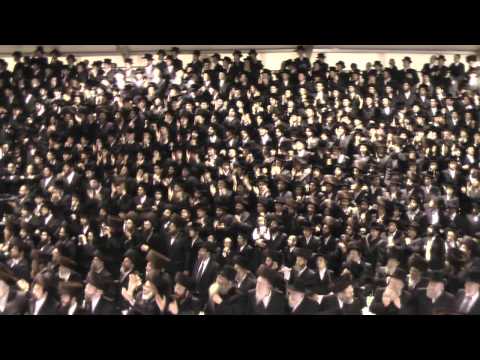 Bobover Wedding In Floyd Bennett Field 2009 1/16 Watch in HD