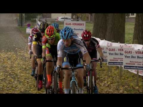 Koppenbergcross: Wout Van Aert rijdt solo naar derde zege op rij