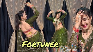 Download lagu Fortuner Song : Dance Video ! New Haryanvi Song / बालम लायो मेरो फॉर्च्यूनर जी #babitashera27 #dance mp3 Download lagu Fortuner Song : Dance Video ! New Haryanvi Song / बालम लायो मेरो फॉर्च्यूनर जी #babitashera27 #dance mp3