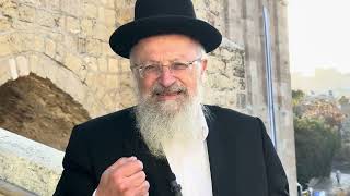 האור של שרה ורבקה בכל בנות ישראל | הרב שמואל אליהו | הלכה יומית | כ״א חשון תשפ״ה (הרב שמואל אליהו) - התמונה מוצגת ישירות מתוך אתר האינטרנט יוטיוב. זכויות היוצרים בתמונה שייכות ליוצרה. קישור קרדיט למקור התוכן נמצא בתוך דף הסרטון