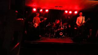 Heroes of Switzerland - The Wire - Live at The Doghouse 04/05/14