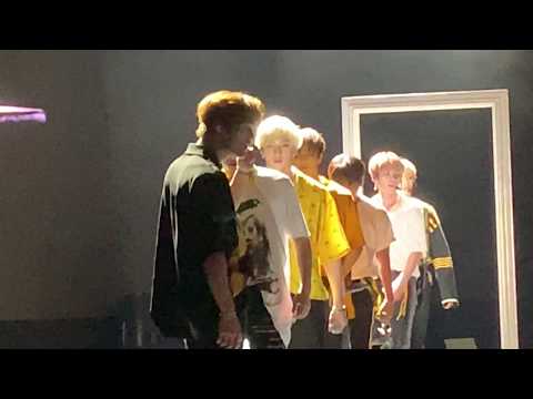 [FANCAM] 190728 Stray Kids - Who? | Unveil London Concert