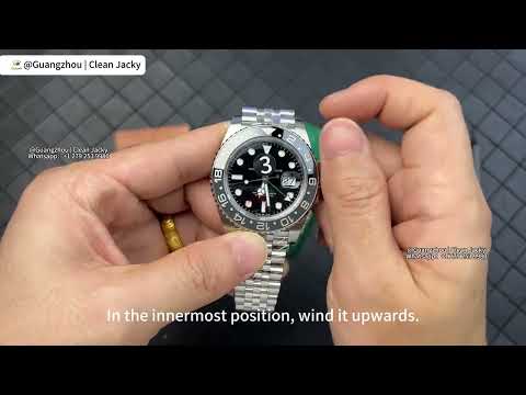 VSF "Bruce Wayne" GMT Review: The Dandong 3285 Movement Makes It Perfect?