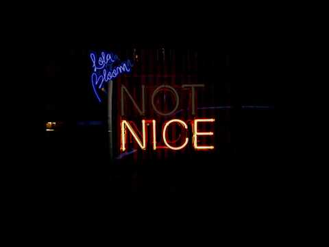 Lola Bloom - Feeling Cloudy (Audio)