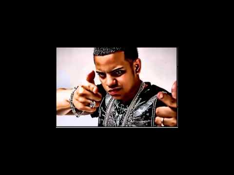 J Alvarez FT Alexis y Fido. "El Business"