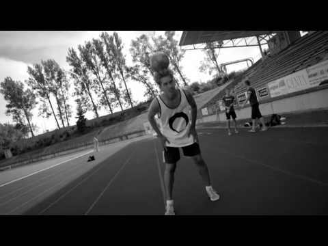 theFC | Swag Scoop: Daniel Dennehy's Signature Move